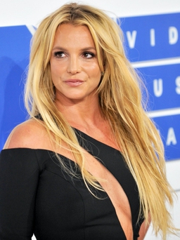 Britney Spears gọi những phim tài liệu về mình là 'đạo đức giả'
