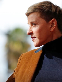 Ellen DeGeneres kết thúc chương trình trò chuyện trên truyền hình sau mùa thứ 19