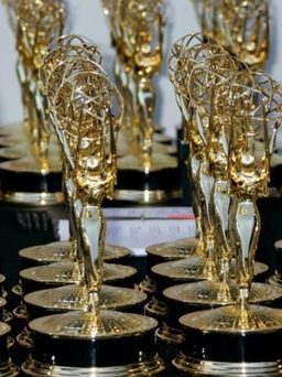 Lễ trao giải Emmy 2021 được tổ chức ngoài trời vì dịch Covid-19