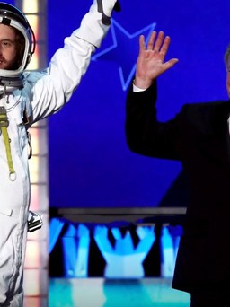 Diễn viên phim 'Star Trek' bay lên vũ trụ bằng tên lửa của tỉ phú Jeff Bezos