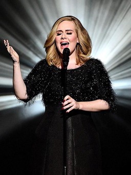 Trag web của Adele bị sập sau khi danh ca công bố biểu diễn tại London sau 5 năm im ắng