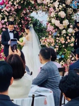 Hình ảnh tại lễ cưới Hyun Bin - Son Ye Jin và lời nhắn từ bố cô dâu