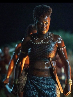 Nữ diễn viên đoạt Oscar Viola Davis thống lĩnh đội nữ chiến binh trong ‘The Woman King’