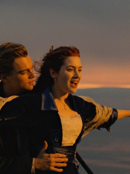 Lần đầu tiên tiết lộ chi tiết về xác tàu Titanic dưới đáy biển trong video 8K