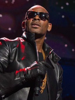 R.Kelly bị kết án nhiều tội danh trong phiên tòa xét xử lạm dụng tình dục