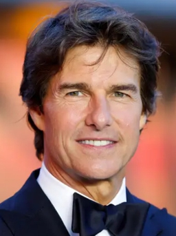 Tom Cruise trở thành diễn viên đầu tiên quay phim ngoài không gian