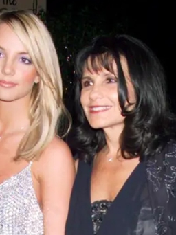 Britney Spears tiết lộ mẹ Lynne đã từng đánh cô 'rất nặng nề' vì tiệc tùng đến 4 giờ sáng