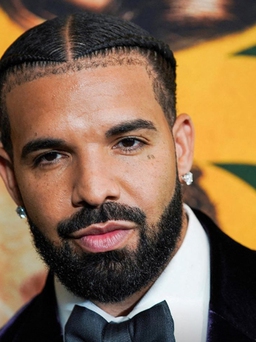 Drake, 21 Savage bị kiện vì sử dụng tên 'Vogue' để quảng bá album