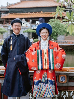 Diện áo Nhật Bình trong mùa Cưới 2020 cùng cặp đôi dược sĩ Hà Nội - Diện cổ phục Việt