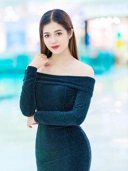 Phong cách thời trang thanh lịch của MC Vương Linh