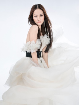 NTK Trần Hùng ra mắt BST lấy cảm hứng từ nàng thơ Hương Ly tại London Fashion Week