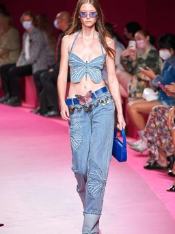 5 kiểu denim cần chú ý trong mùa thời trang Xuân Hè 2022