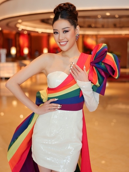 Hoa hậu Khánh Vân chuộng váy áo làm từ cờ lục sắc LGBT