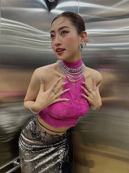 Hoa hậu Lương Thùy Linh đua trend diện áo mỏng rách toạc khoe vẻ quyến rũ