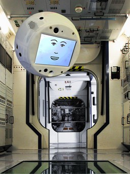 Những robot độc đáo bầu bạn với con người trên trạm vũ trụ