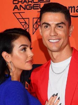 Người đẹp Georgina Rodriguez tiết lộ mối tình 'sét đánh' với Cristiano Ronaldo