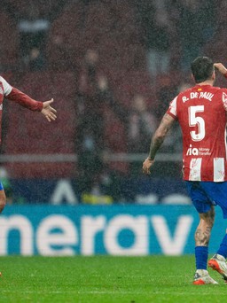 Kết quả La Liga: Thắng dễ Real Betis 3-0, Atletico Madrid trở lại cuộc đua vô địch