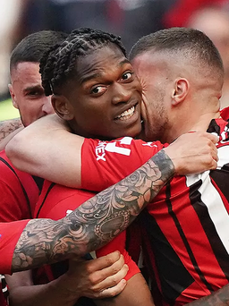 AC Milan giữ chắc ngôi đầu Serie A hướng đến ngôi vô địch