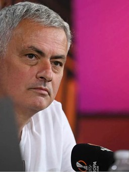 HLV Mourinho có thể dẫn dắt tuyển Brazil