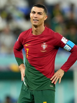 70% CĐV Bồ Đào Nha không muốn Cristiano Ronaldo đá chính trận gặp Thụy Sĩ
