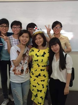 Sinh viên làm clip chúc mừng thầy Ngày Nhà giáo Việt Nam 20.11