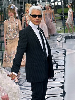 Karl Lagerfeld chưa bao giờ nghe đến tên người mẫu nổi tiếng này trước khi ông làm việc với cô