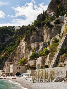 Một thiên đường thanh bình trên bờ biển Amalfi, nét duyên dáng của miền Nam nước Ý