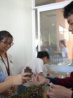 Share To Smile - Ngàn cây xanh đổi ngàn chai nhựa