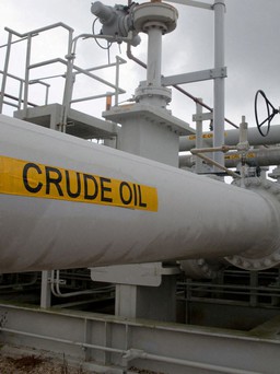 Giá xăng dầu hôm nay 28.5.2022: Vọt tăng 6% trong tuần, sát mốc 120 USD/thùng
