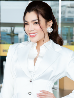 Trân Đài lên đường sang Thái dự thi Miss International Queen 2022