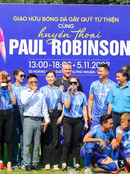 Nhật Kim Anh góp 20 triệu đồng giúp người nghèo trong trận bóng từ thiện