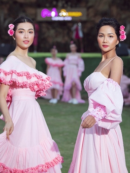H’Hen Niê, Lệ Hằng dịu dàng với sắc hồng