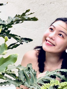 Con gái MC Quyền Linh lại gây 'sốt' với nhan sắc xinh đẹp ở tuổi 15