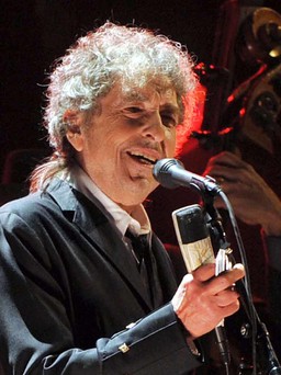 Người hâm mộ khắp thế giới mừng danh ca Bob Dylan sang tuổi 80