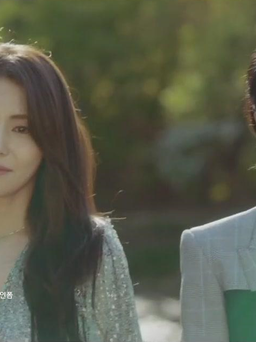 Chuyện tình đồng giới gây chú ý của 'bà cả' Kim Seo Hyung trong 'Mine'