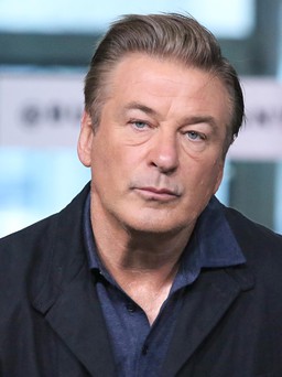 ‘Trai hư’ Hollywood Alec Baldwin: Sự nghiệp lẫy lừng và đời tư nhiều tai tiếng