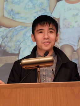 Nhà thơ gốc Việt đoạt giải thưởng thơ ca uy tín của Anh