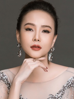Á hậu Dương Yến Ngọc dự thi Hoa hậu Quý bà Hòa bình Thế giới 2017