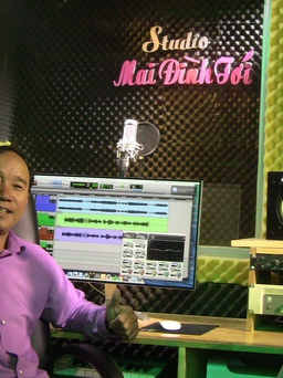 'Quái kiệt' Mai Đình Tới khai trương studio