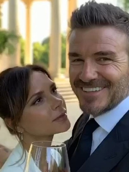 David Beckham tiết lộ lý do mê mẩn bà xã