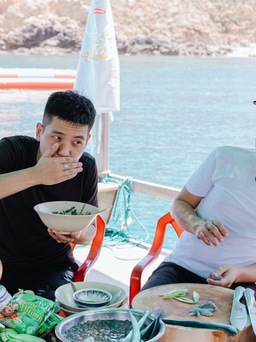 Trường Giang làm mùa 3 'Muốn ăn phải lăn vào bếp'