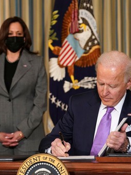 Tổng thống Biden dồn dập ra các chính sách mới