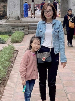 Bé gái Việt 5 tuổi nói tiếng Anh như người bản xứ