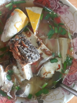 Hương vị quê hương: Về Diên Khánh ăn bánh canh cá dầm