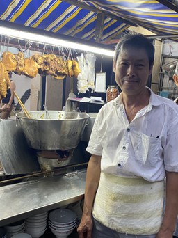 Sài Gòn tiệm xưa quán cũ: Cơm cháo Tiều khu Chợ Lớn