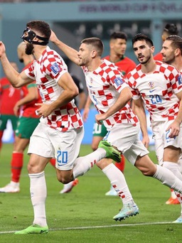 Croatia - Ma Rốc: 2-1: Tiệc chia tay mãn nhãn