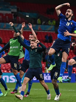 Soi kèo, dự đoán kết quả tuyển Bắc Ireland vs Ý: 'Azzurri' chạy đua bàn thắng