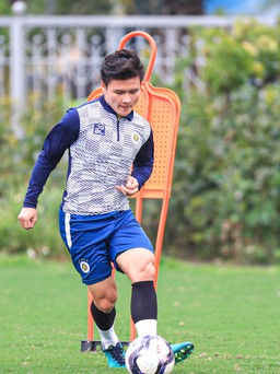 Nguyễn Quang Hải nhiễm Covid-19 khi tập trung cùng Hà Nội FC