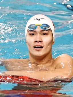 Kình ngư 19 tuổi Trần Hưng Nguyên đại thắng ở SEA Games 31