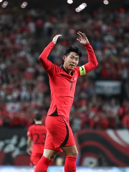 HLV Conte tự tin vào khả năng tham dự World Cup của Son Heung-min
